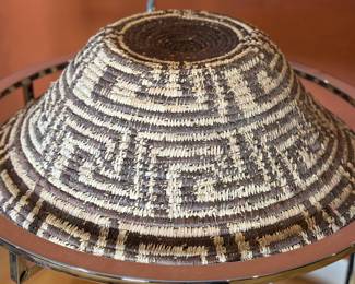 Southwest Style Maze Basket 	6.5x20.5in diameter 		104014
