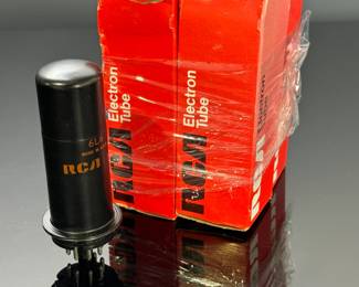 Lot of 4 NOS RCA 6L6 Black Can Metal Tubes	5x6.5x1.5in	10oz	970040
