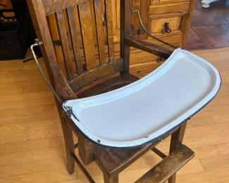 Circa 1918 Antique Oak High Chair with Enamel Tray	39 x 18 x 16in		106004
