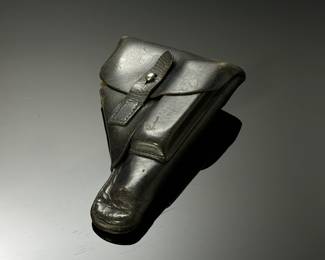 Vintage German Mauser Holster	7.75x5.25x1.75in	4.5oz	970015
