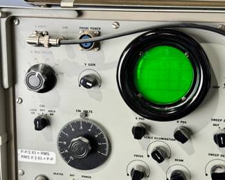US Navy WWII AN/USM-24c Oscilloscope OS-51/USM-24c Synchroscope	14.5x16.5x14.5in	55lbs	970097
