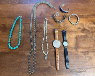 Lot of Necklaces, Bracelets, and Watches  		1lb 	105013
