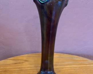Imperial Purple Carnival Glass Swung 10.5in Vase	10.5x3.5x3	1lb	108015
