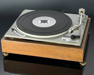 Bogen-Presto B61 Turntable Vintage 4 speed Lenco L70 w/ Shure V5 Type III Phono Cartridge	7x19x14in	24lbs 12 oz	970034
