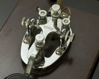 Vintage Speed-X Telegraph Key Morse Code Paddle Speedx	2x4.5x6.75in 	1lbs 2oz	970064
