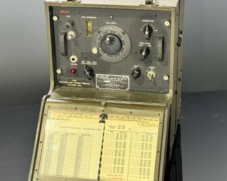 WWII US Army Signal Corps Frequency Meter BC-221-M Bendix Radio	16x10.75x10in	20lbs	970094

