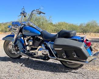 2006 Harley Davidson Road King Classic FLHRCI Motorcycle 			970110
