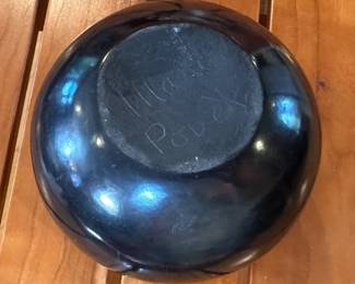 Maria Poveka San Ildefonso Black Ware Pottery Pot Bowl Native American Pottery Maria Martinez 	3in H x 4.25in Diameter at widest point 		104003