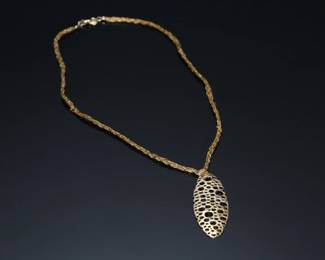 14kt Gold Soft Gold Mesh Necklace w/ Elliptical Pendant 14k Italy Multi strand 	Necklace 17in Long  Pendant 54.5x19mm	5.25 grams 	970106

