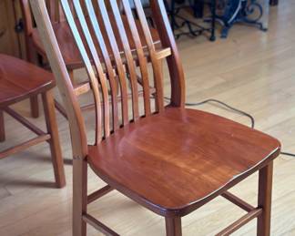 4pc Amish Shaker Cherry Wood Slat Back Side Chairs 	41.5x18.5x23in		104035
