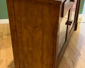Rustic Solid Wood Glass Door Buffet Cabinet	36 x 55 x 19in		106009
