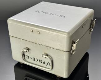 TS-375A/U Military VTVM Vacuum Tube Voltmeter TS-375	10x10.5x7.5in	18lbs 3 oz	970017
