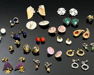 1 of Many Estate Costume Jewelry Lots 