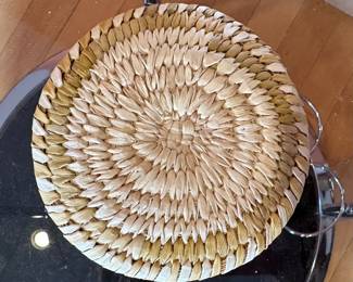 4.75in Tohono O'odham Papago Small Tray Basket Native American 	4.75in Diameter 		104016
