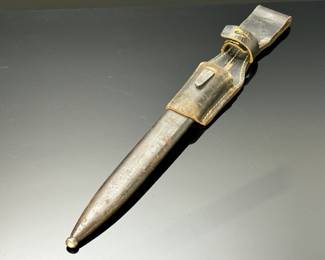 Vintage German WWII Jos. Corts Bayonet K98 bayonet & Scabbard JOS K-98	Bayonet: 15 1/8in Long Blade: 9 7/8in Long in scabbard: 16.5in Long 	10lbs 8 oz	970016
