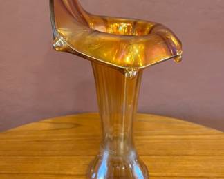 Imperial Marigold Carnival Glass Large Flower Vase 	11.5x8x6	2lbs	108005
