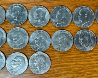 15 1977-1978 Eisenhower Dollars Coins	1.75x1.5in		107015
