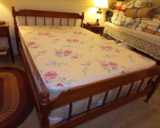 Sealy Full Mattress and Box Springs