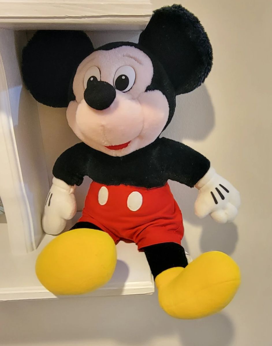 STEEPLECHASE Estate Sales & Services will... starts on 11/11/2023