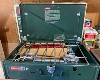 Coleman 425 camp stove