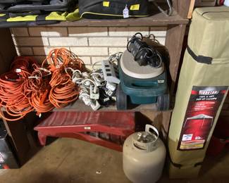 long power cords, steel auto ramps, new pop-up tent, propane tank