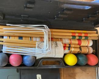 travel croquet set