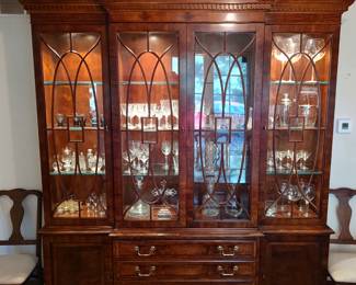 WHAT A GREAT LIGHTED CABINET FOR STORAGE AND  DISPLAY. 