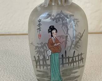 Chinese Glass Snuff Bottle
