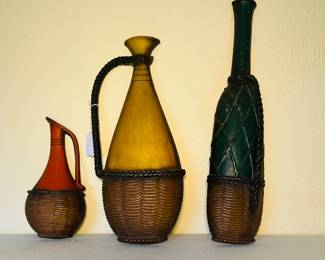 Vtg Saxton wall art, set of 3