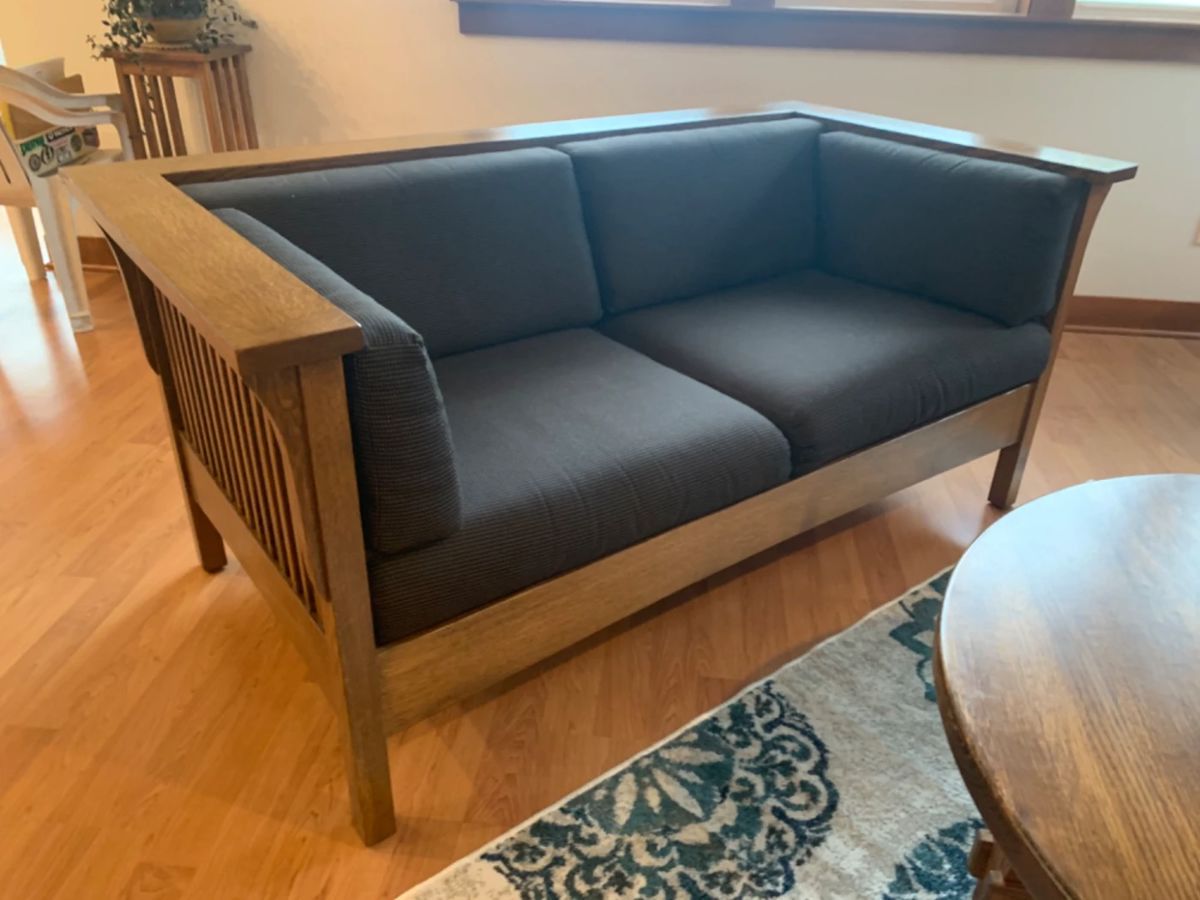 Poulsbo Estate Online Auction starts on 11/11/2023