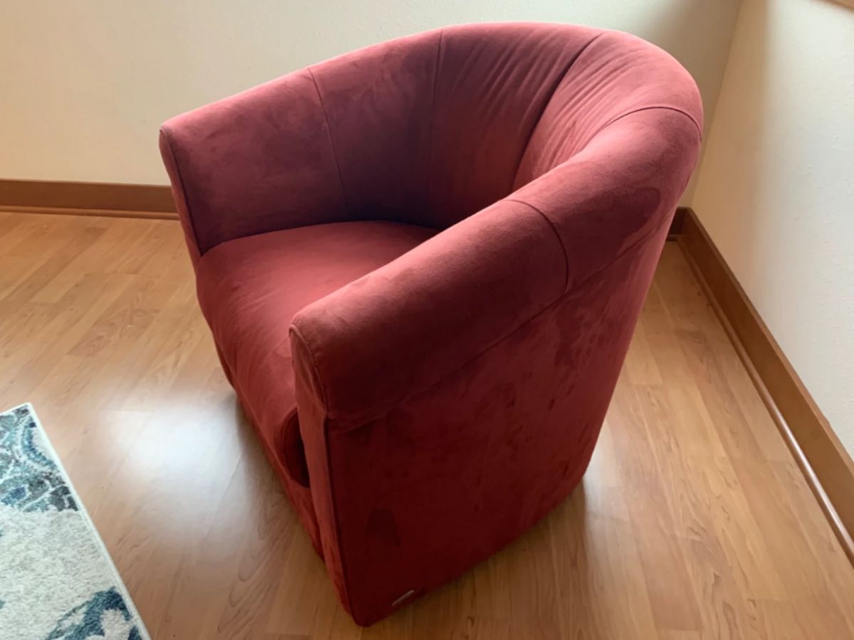 Poulsbo Estate Online Auction starts on 11/11/2023