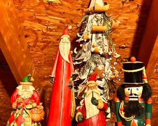 Jim Shore 
German Nutcracker 