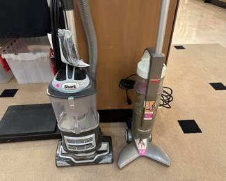 Shark Professional Navigator Lift Away,  Bissell Poweredge