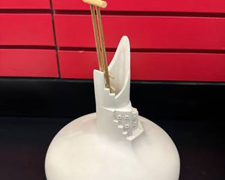 "Mesa Verde" Pottery - created by Acoma Potter Wilfred Garcia