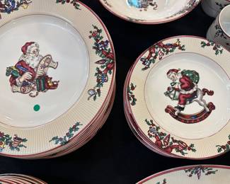 Fitz & Floyd Christmas dishes!