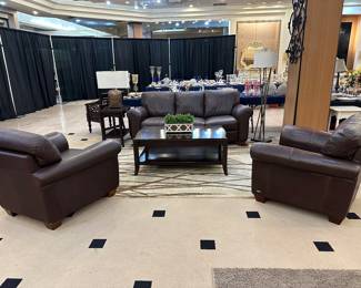 Natuzzi Italsofa 2 matching Chairs