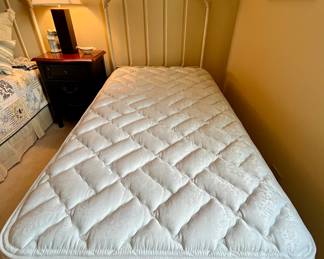 Pair of Twin Beds by Sealy