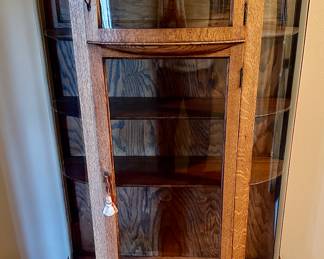 Beautiful Antique Curved Glass Curio Cabinet