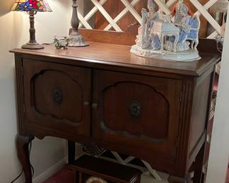 Vintage Server, Antique Mantle Clock, Tiffany Style Lamps