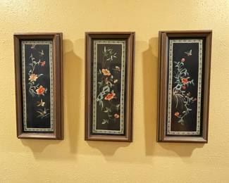 Framed Vintage Chinese Floral Bird Needle Embroidered Silk Tapestry