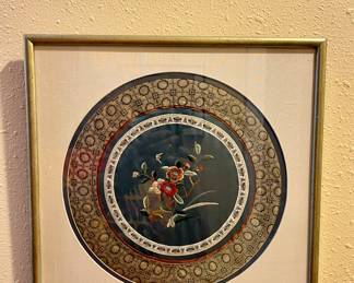 Vintage Framed Chinese Hand Needlework Textile Roundell