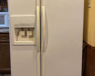 Whirlpool Side-by-side Refrigerator 