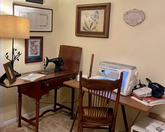 Antique The Free Sewing Machine in Wood Cabinet