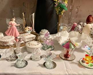 Fenton Ruffle Opalescent Bowl