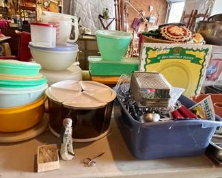 Tupperware, Kitchen Utensils