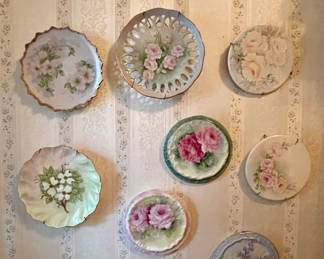 Vintage Floral Decorator Plates