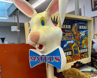 MATEUS styrofoam rabbit