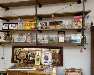 Beer glasses, Labatts velour signs, steins and many others!