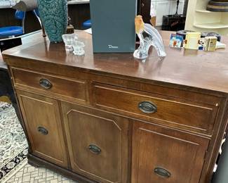 Beautiful RADDOCK CABINET