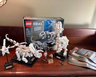 IDEAS LEGO set